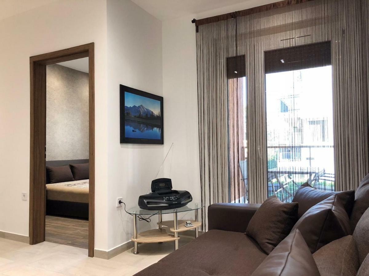 Nice Wellness Apartman Siófok Esterno foto